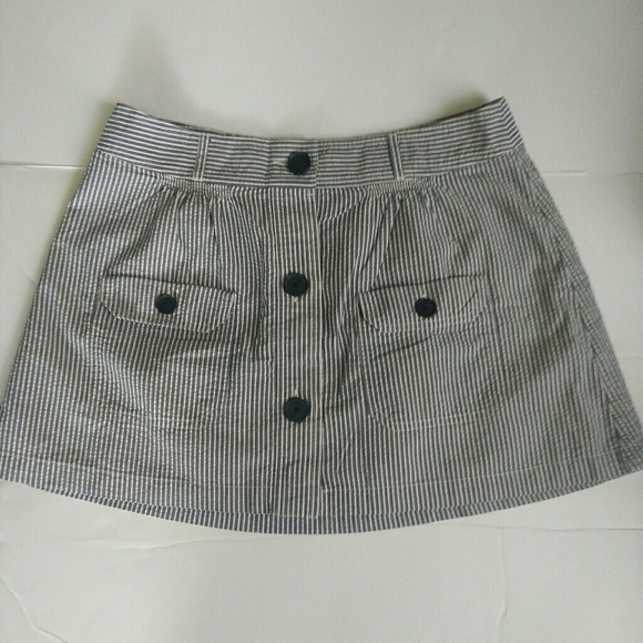 American Eagle Mini Skirt Size Medium - Picture 7 of 7